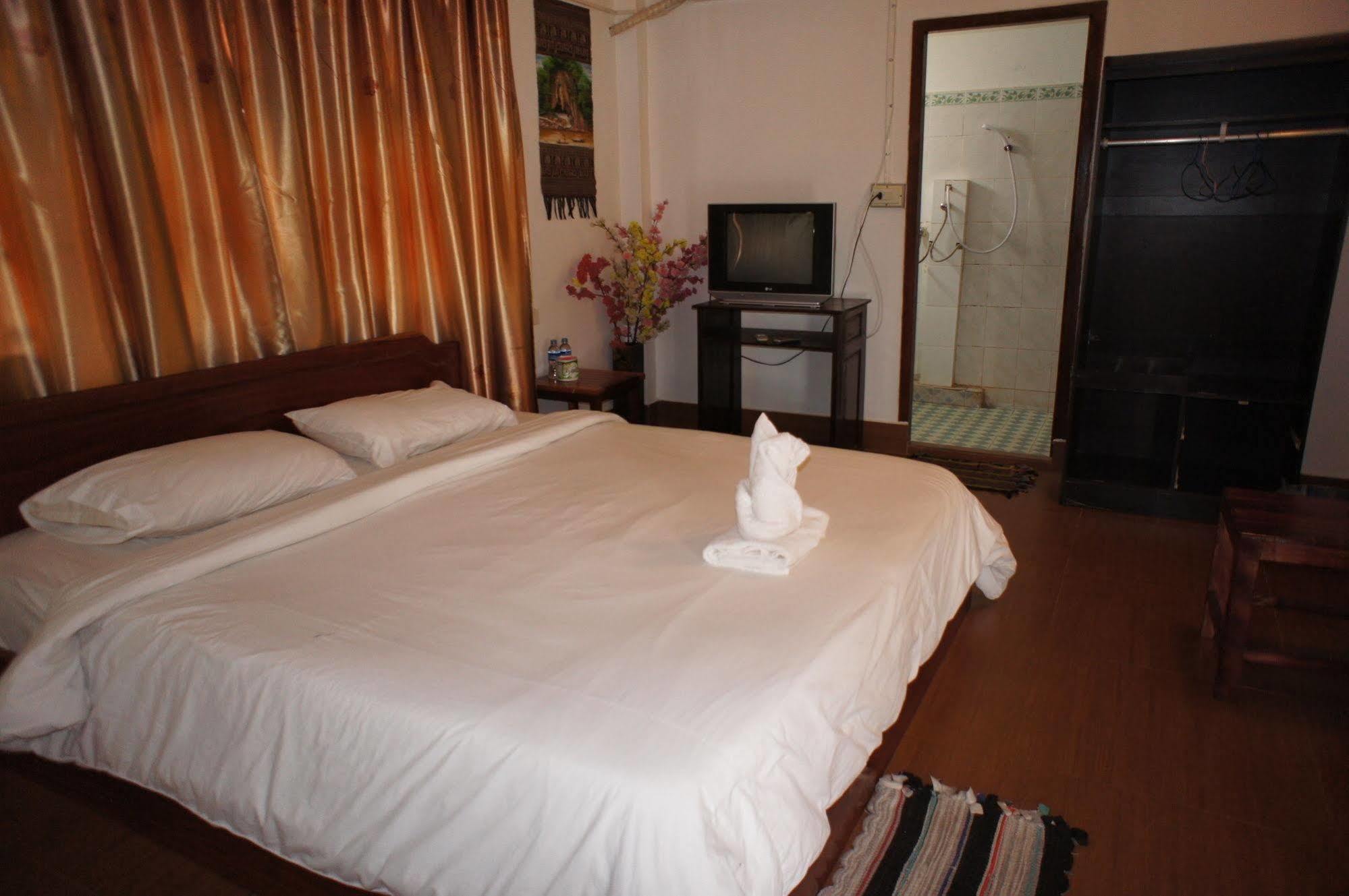 Malany Villa 1 Vang Vieng Exterior foto
